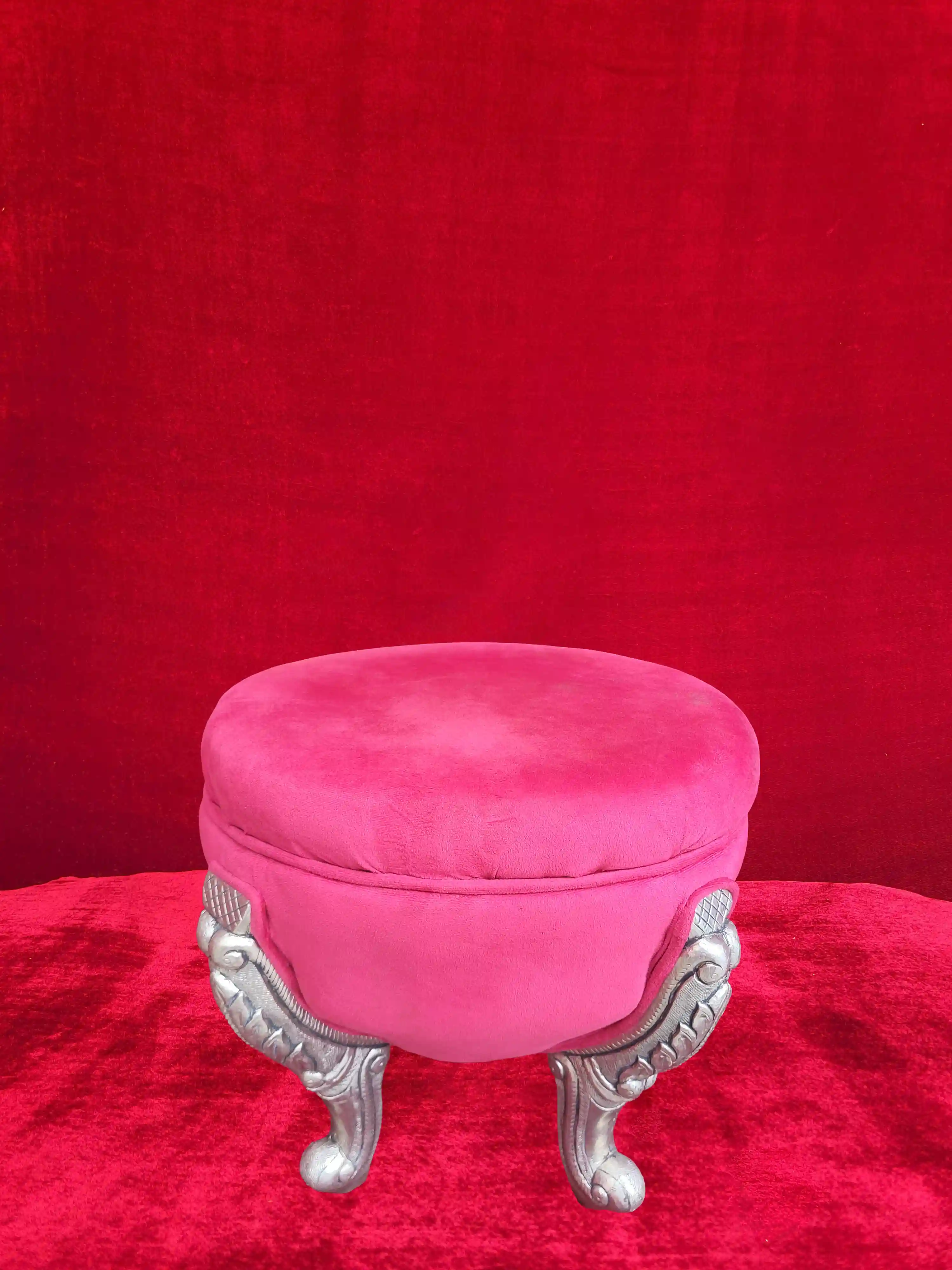 Sliver Round Cushion Bajot